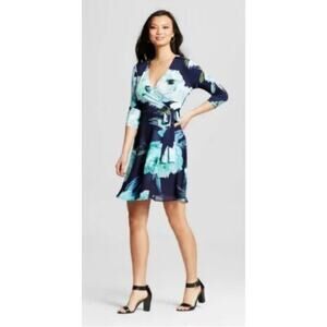 Beige by ECI faux wrap dress 4 floral feminine elegant office event going out